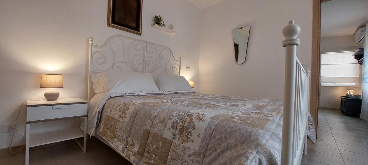 Ferienwohnung Dimora Carucci Noci Exterior foto