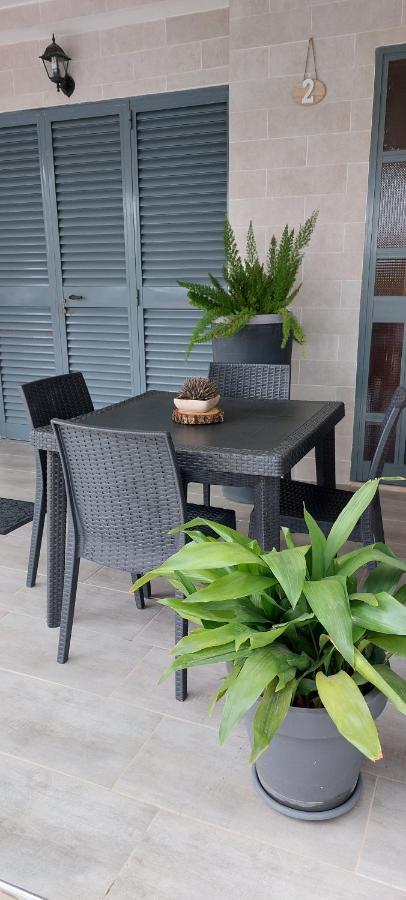Ferienwohnung Dimora Carucci Noci Exterior foto
